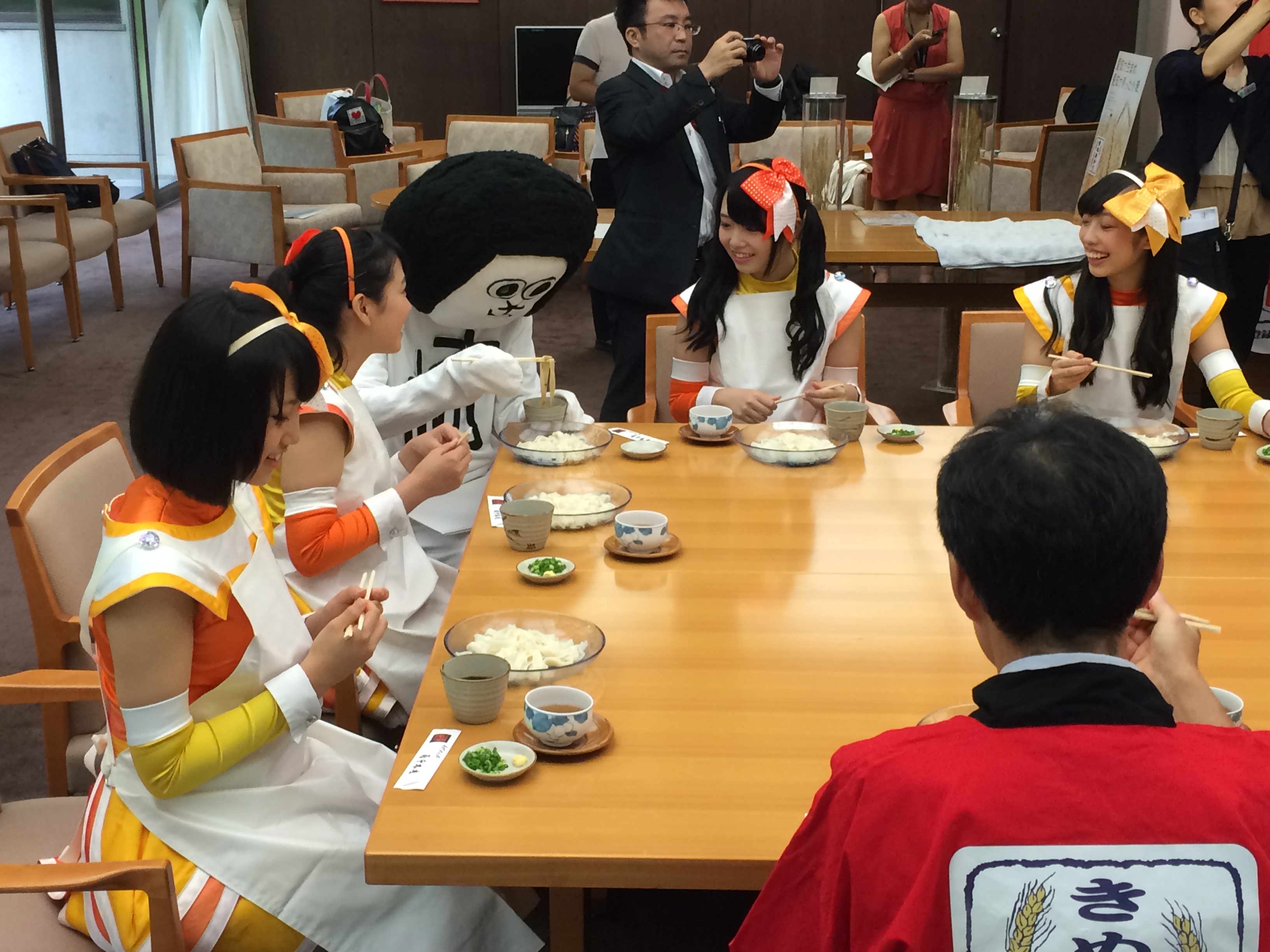 http://kishimen.jp/info/2015-08-28%2011.57.19.jpg